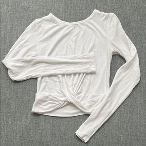 Vuori Cream Twist Front Long Sleeve Tee